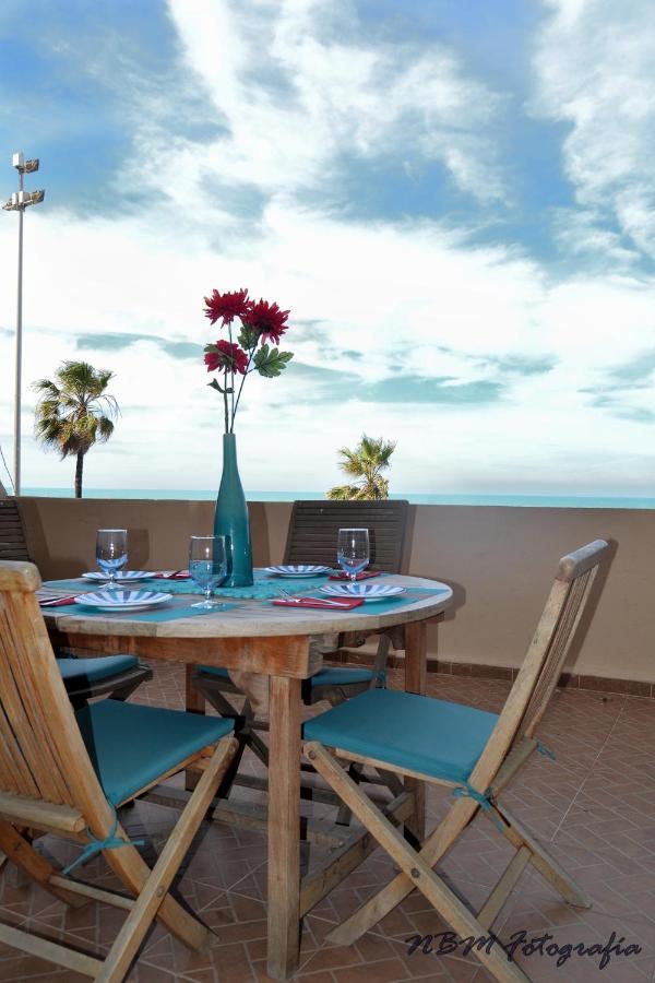 Amazing Frontal Beach Apartment #Traveller'S Awards2023 Cádiz Eksteriør bilde