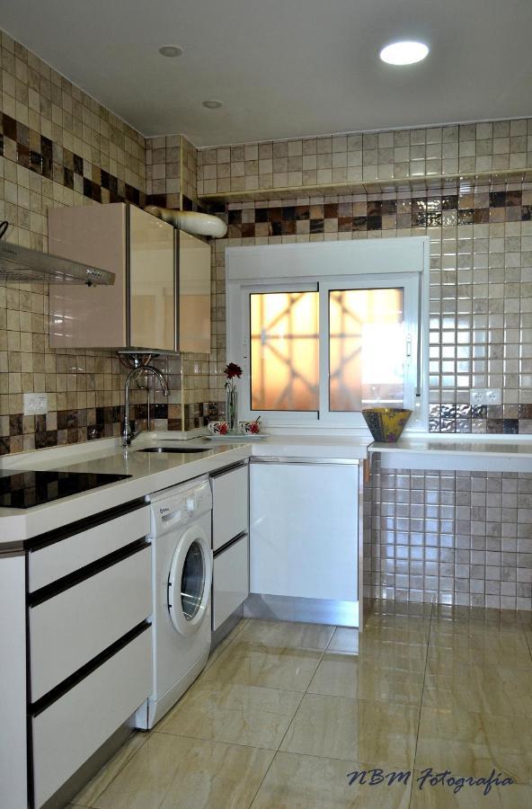 Amazing Frontal Beach Apartment #Traveller'S Awards2023 Cádiz Eksteriør bilde